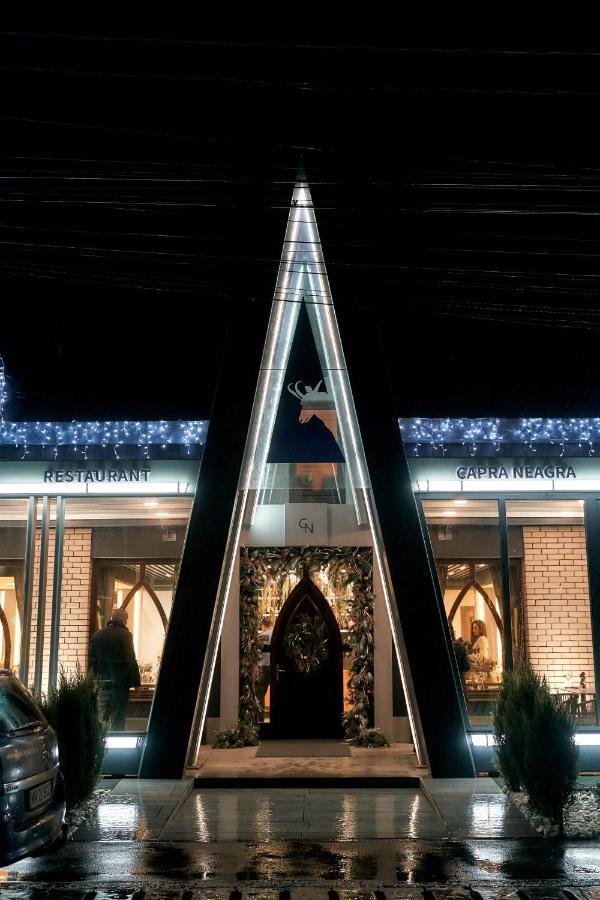 Pensiune Restaurant Capra Neagra Moisei Exterior foto